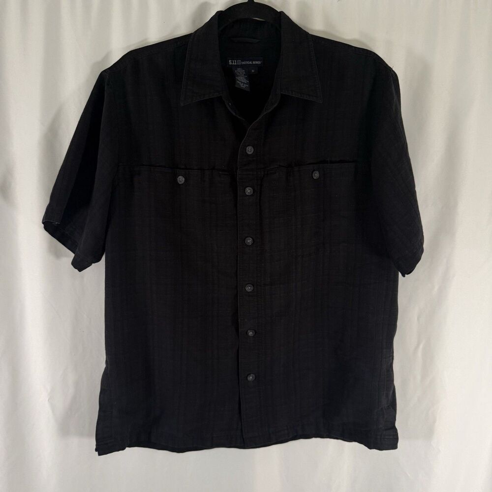 5.11 Tactical Series Button Down Shirt Men's Medium Black Striped Short Sleeve